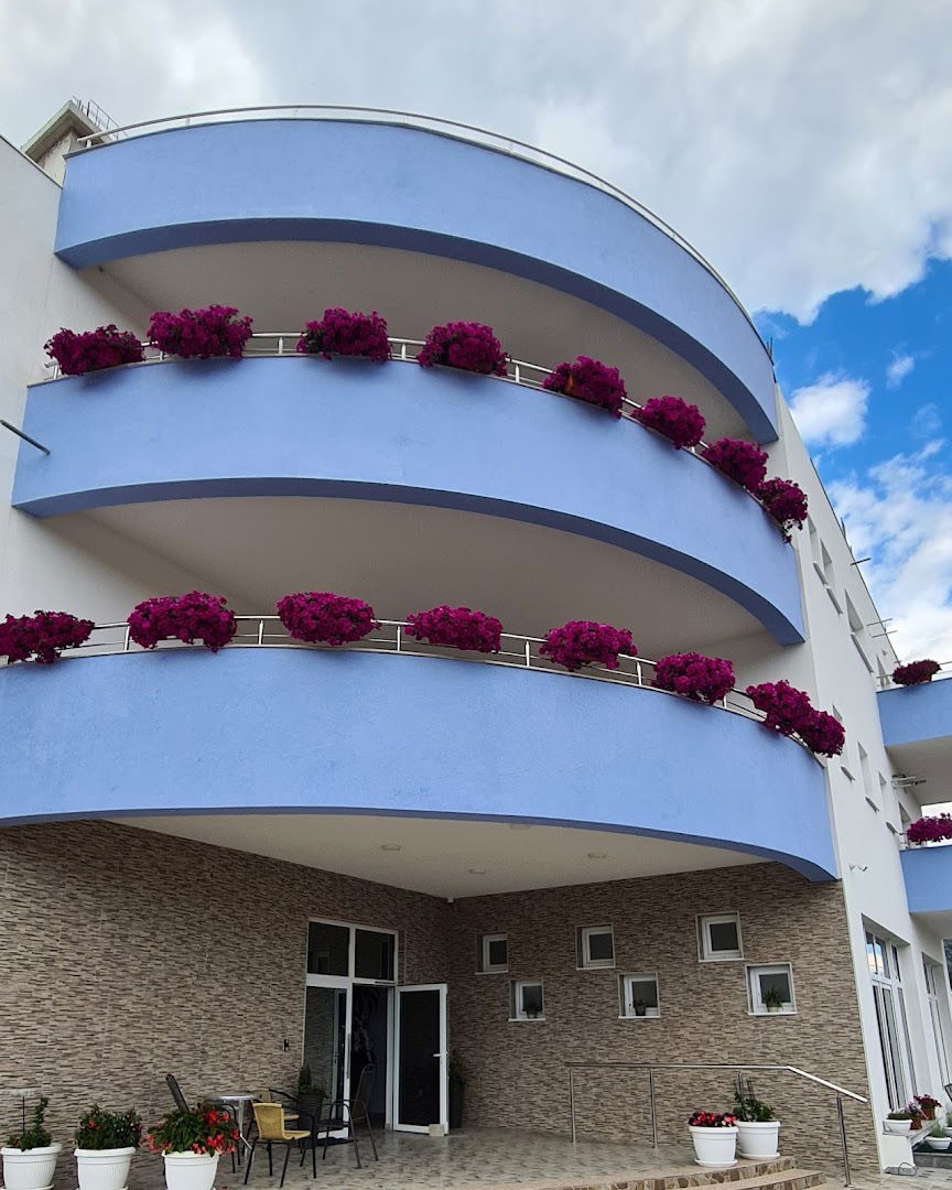 Dom za starije i nemoćne osobe Humac ~ Grubišić