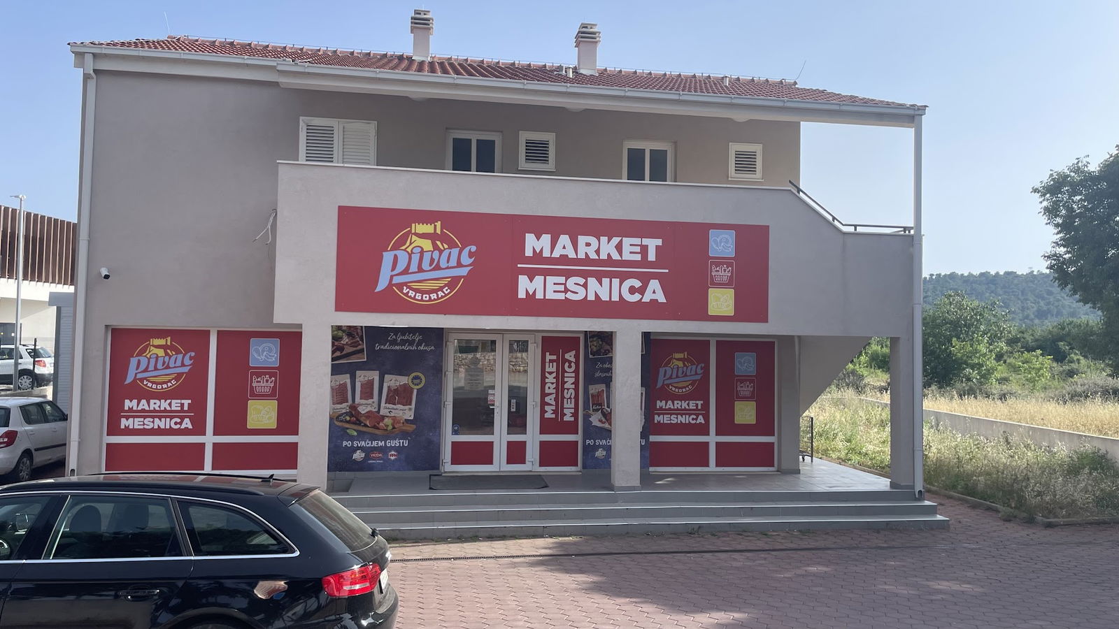 Meat Industry Brothers Pivac