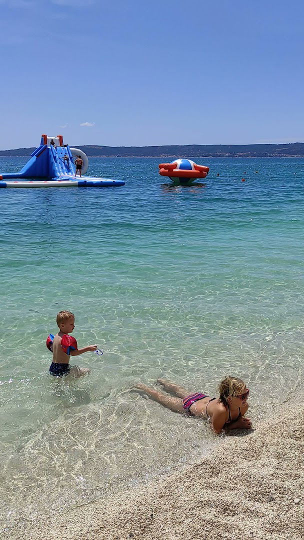 Villa Apartments Brečić