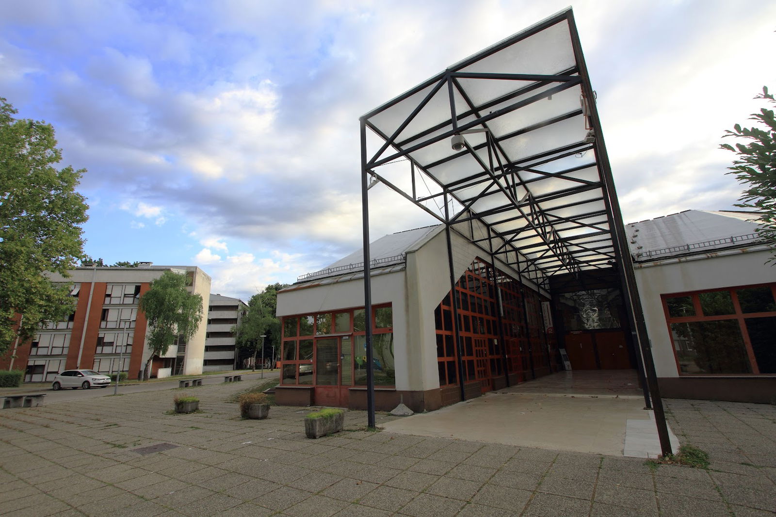 Student dormitory Stjepan Radić