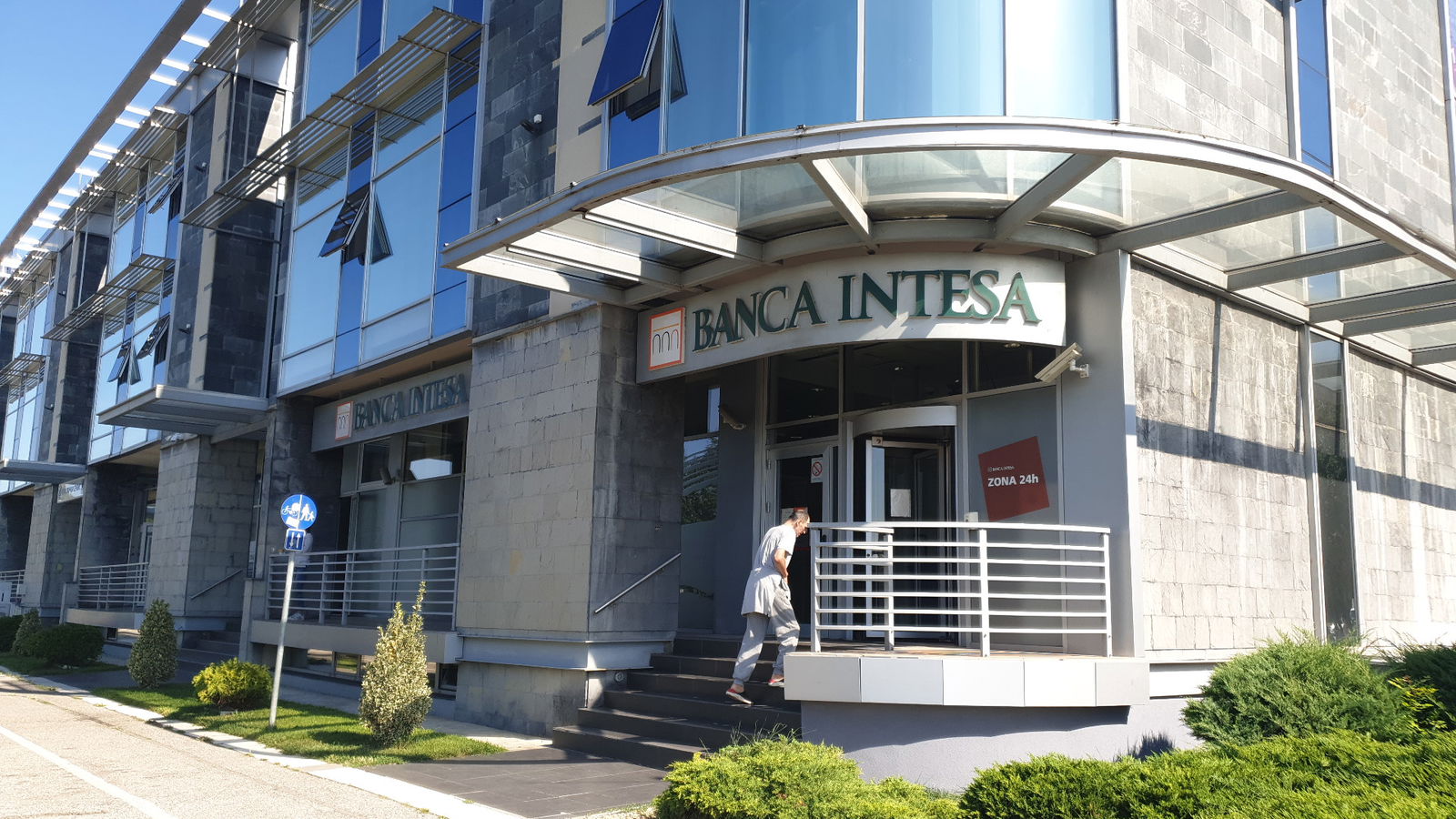 Banca Intesa