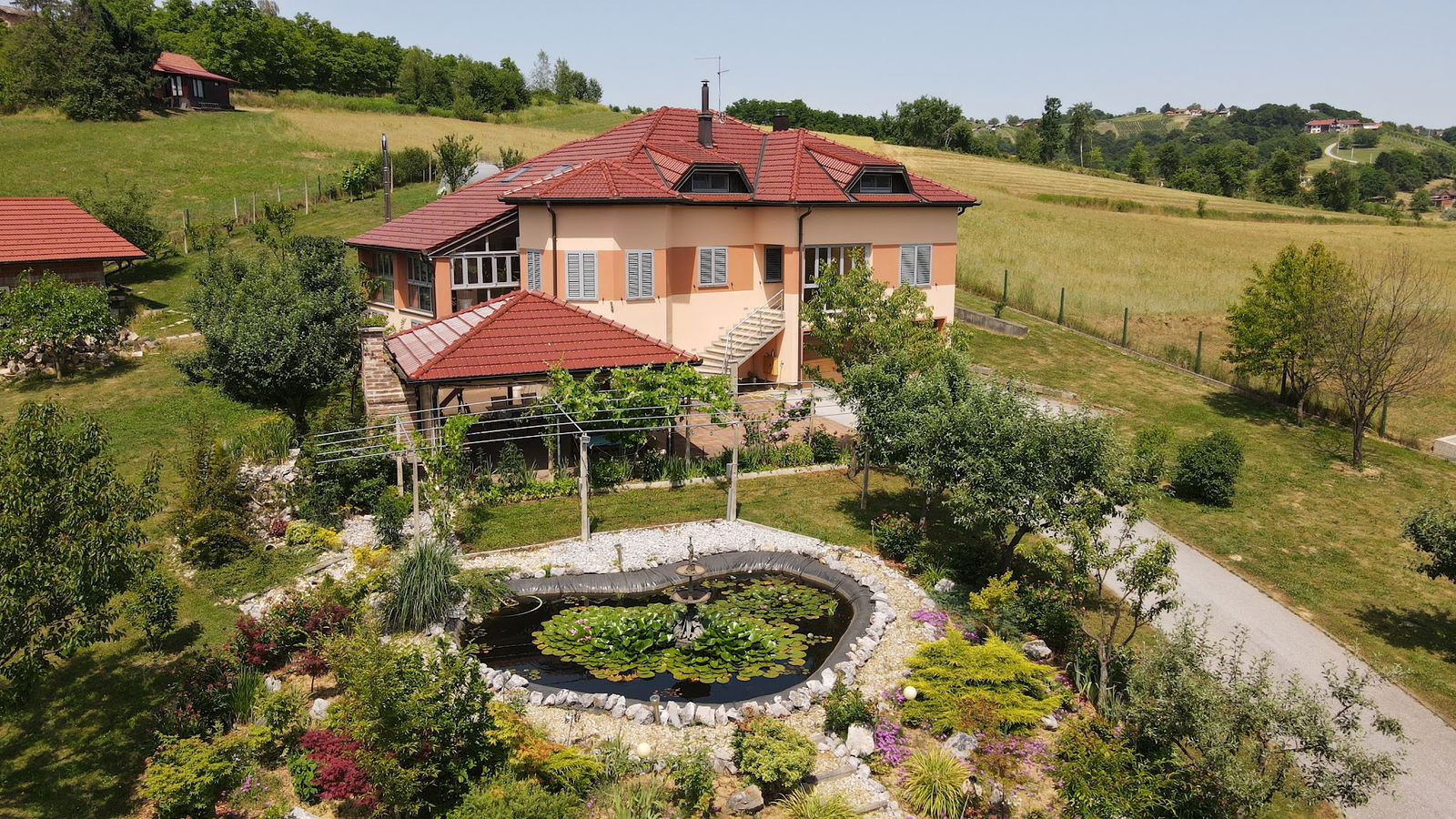 Charlize, kuća za odmor