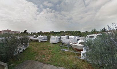 Kamp depo (čuvanje kamp prikolica i plovila)