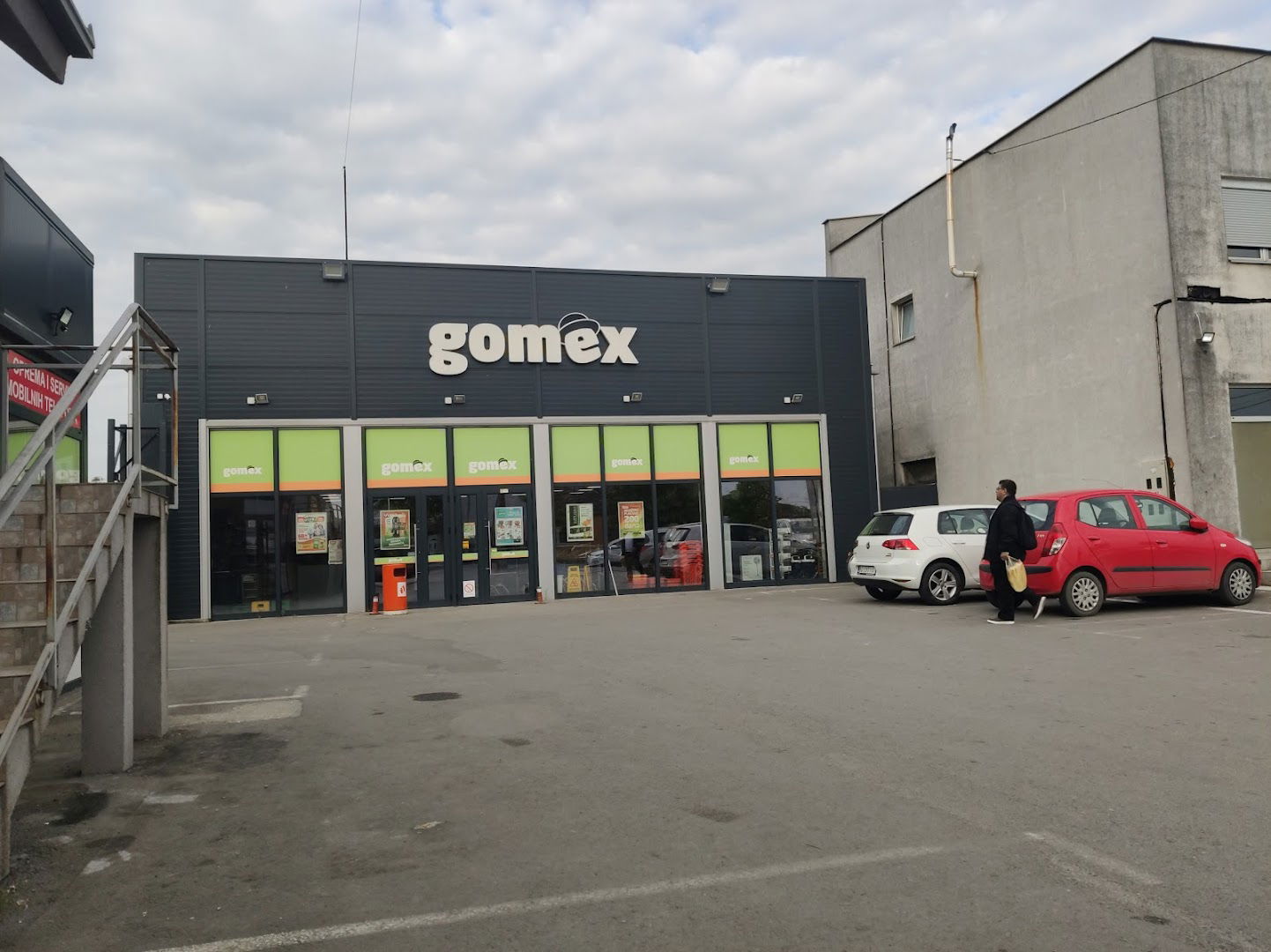 Gomex, Ugrinovci Okretnica