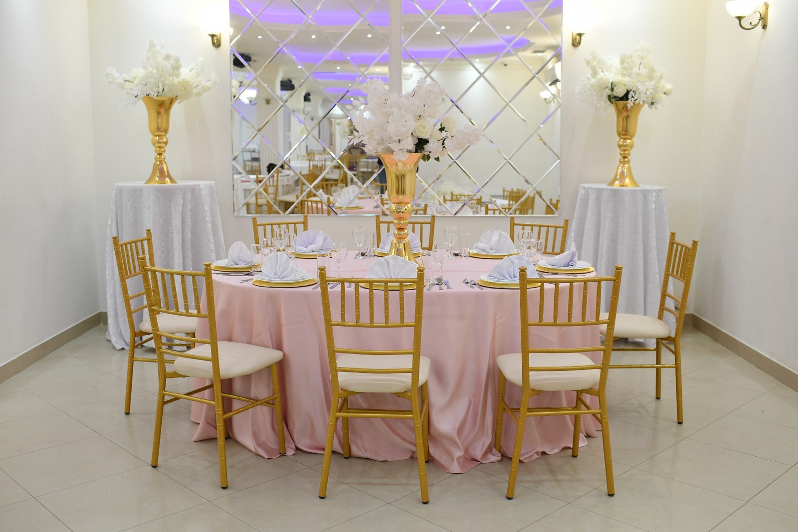 Grand Hertz Svečane Sale i Apartmani