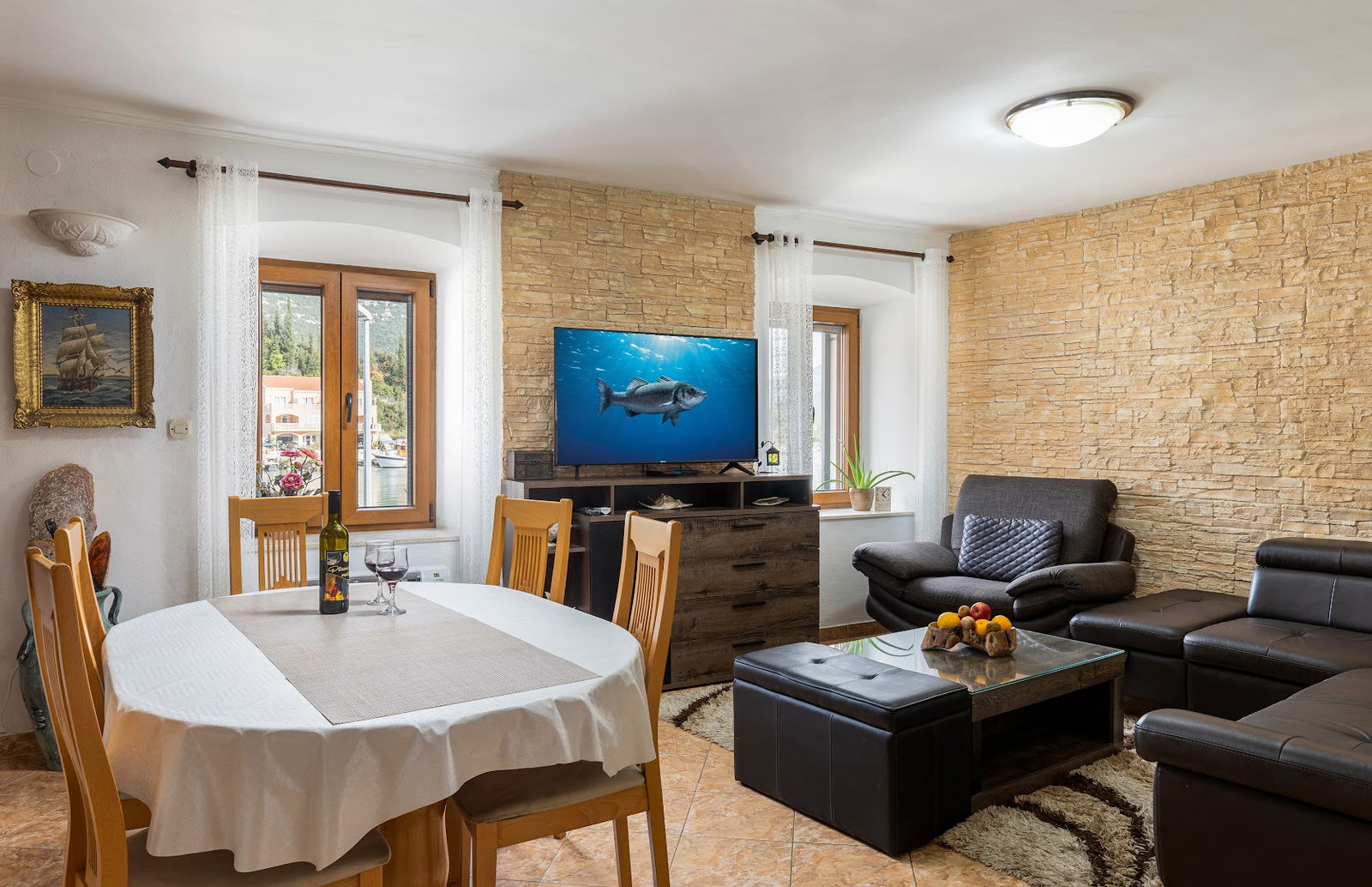 Holiday Home/apartment- Bougainvillea....Nina&Kate