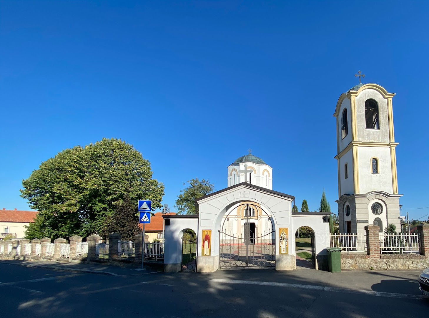 Црква Свете Мироносице Марије Магдалeне