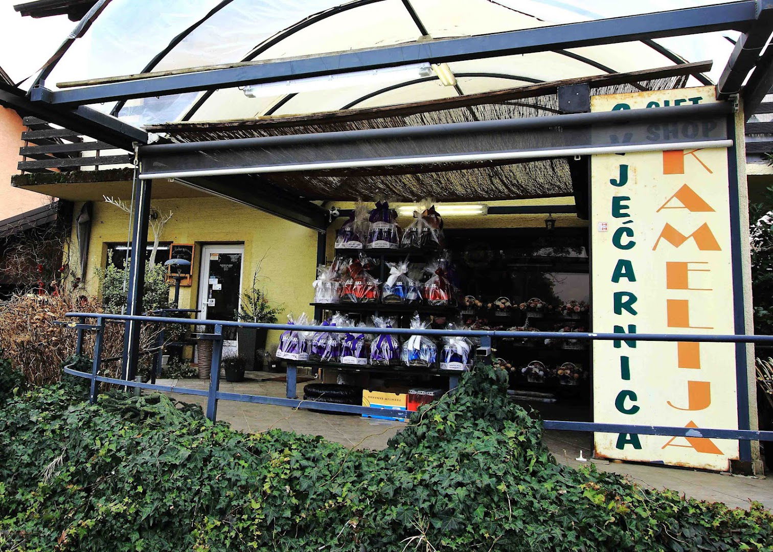 Cvjećarnica Kamelija