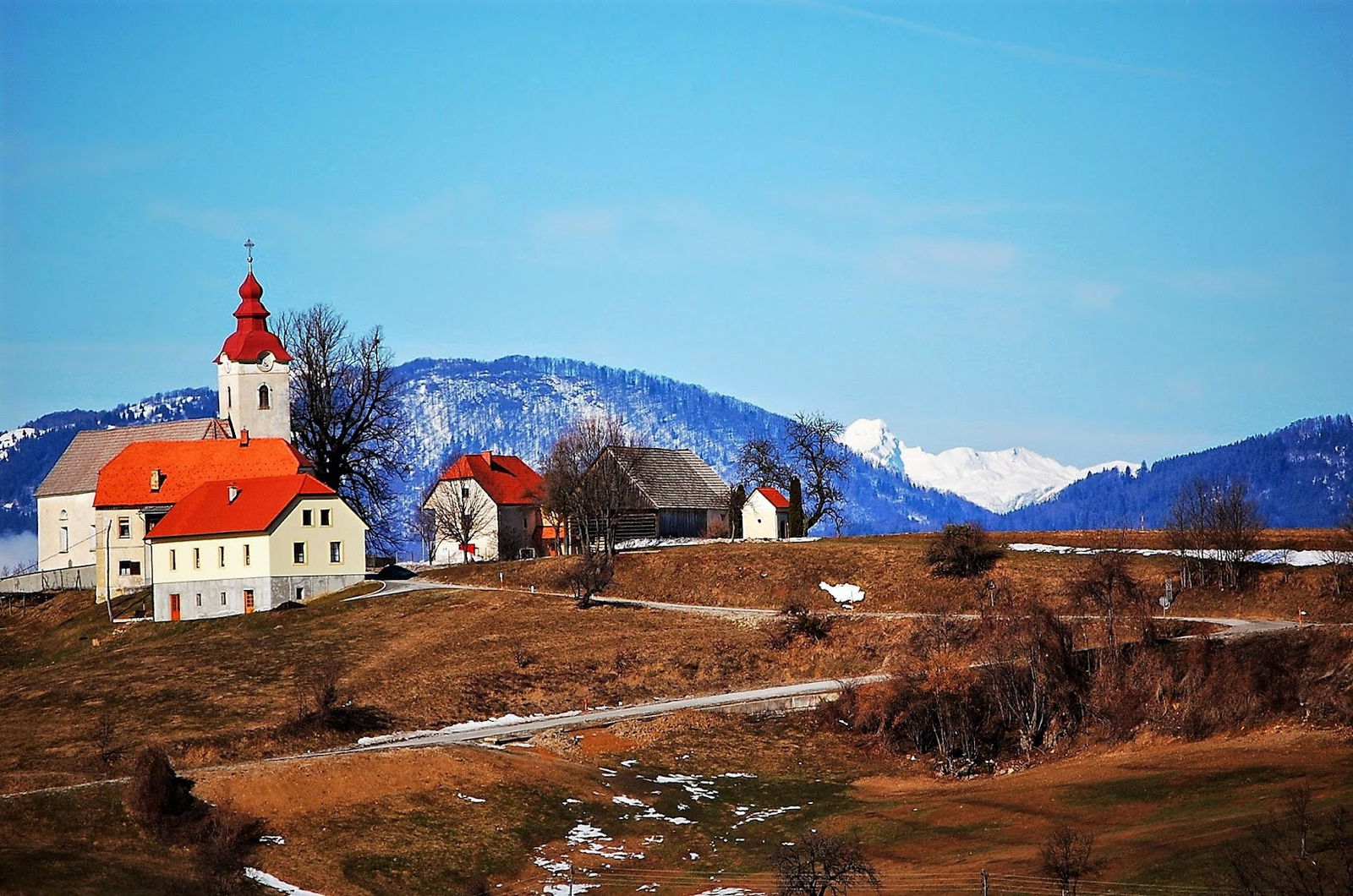 Župnija Sv. Lenart nad laškim