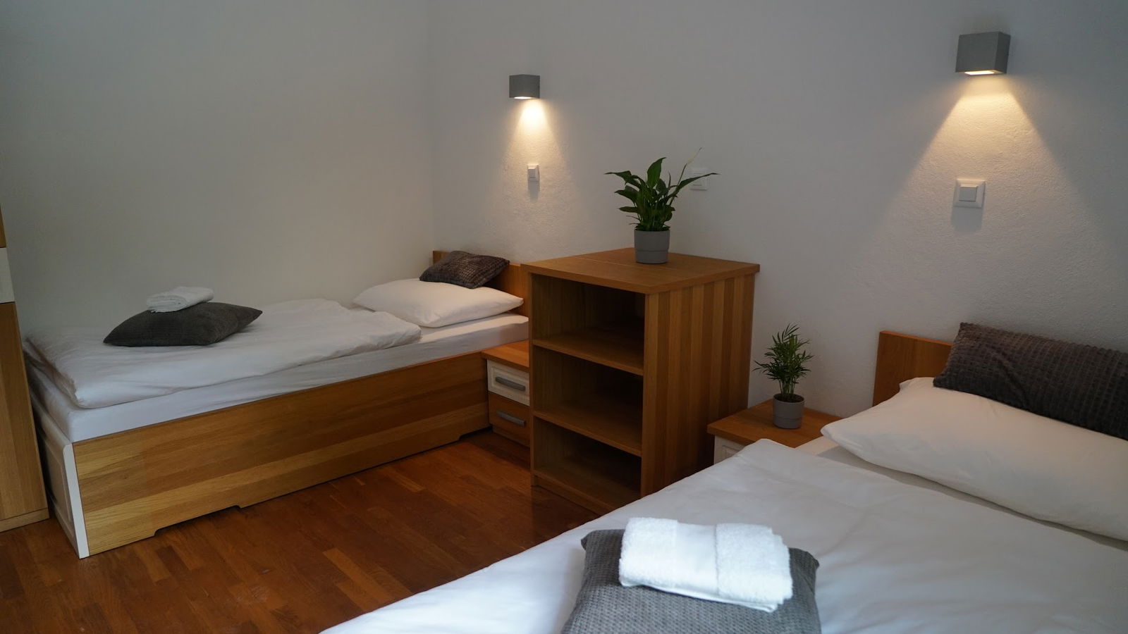 Snežnik castle apartments