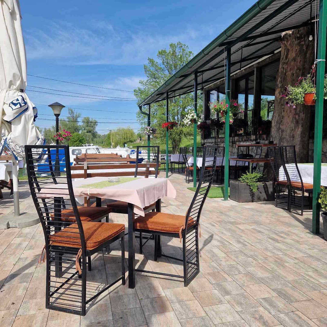 Kraljičin Vagon Restoran