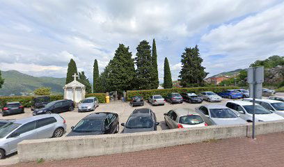 Groblje Vrgorac parking