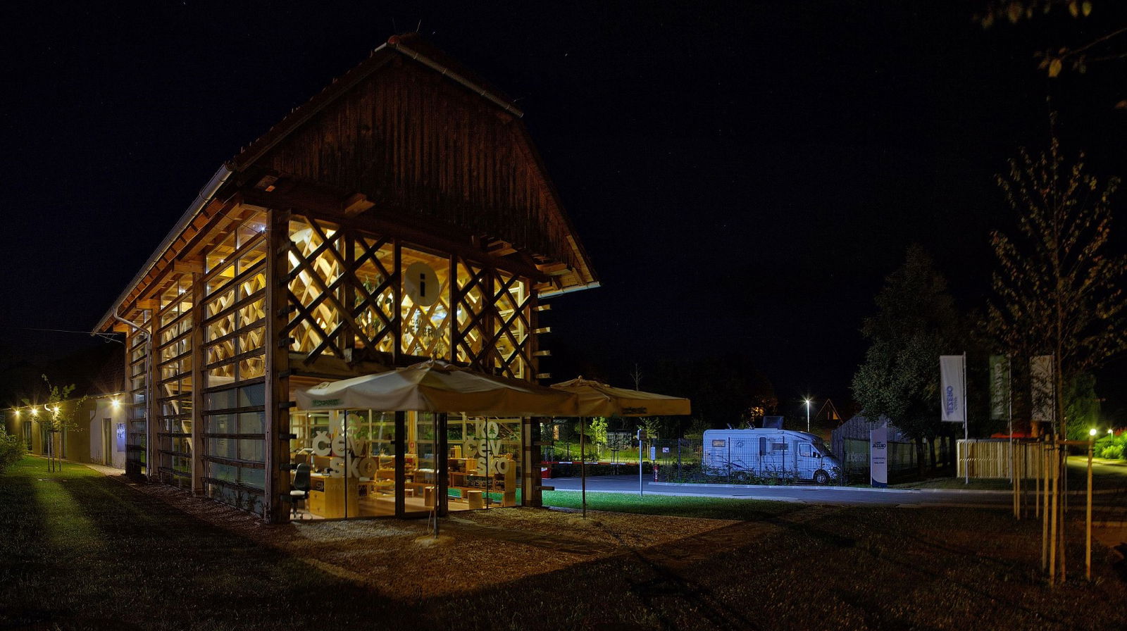 TIC Jezero in Camp Jezero Kočevsko