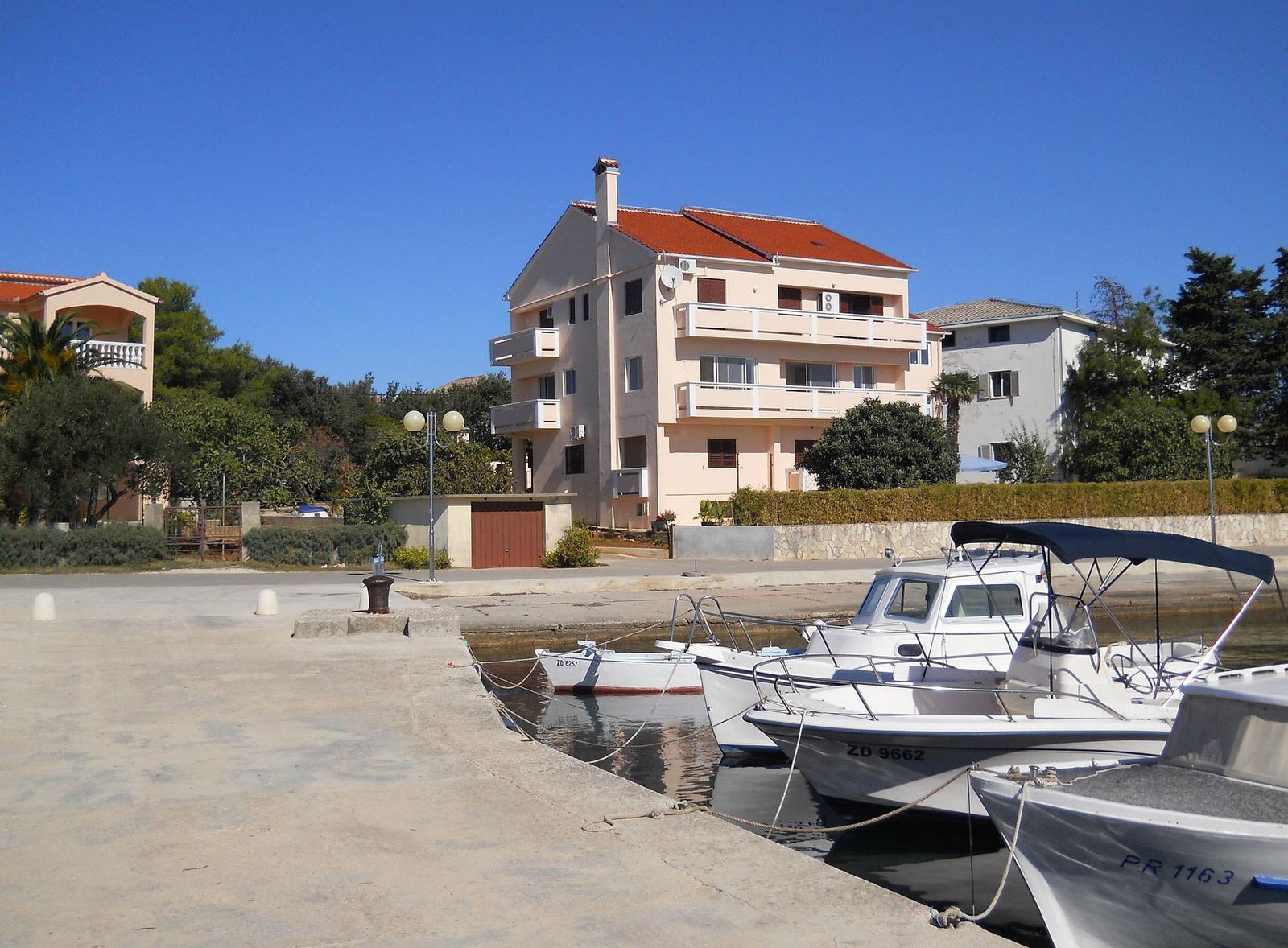 Apartments ANDI Punta Skala