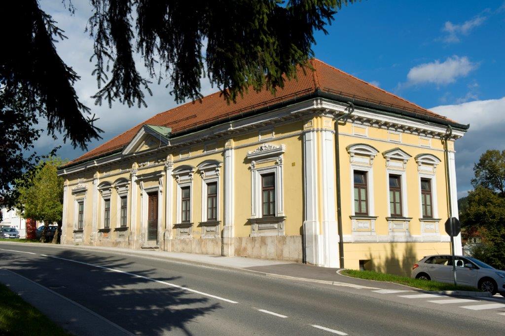 Javni zavod za turizem, šport in mladino Šmarje pri Jelšah