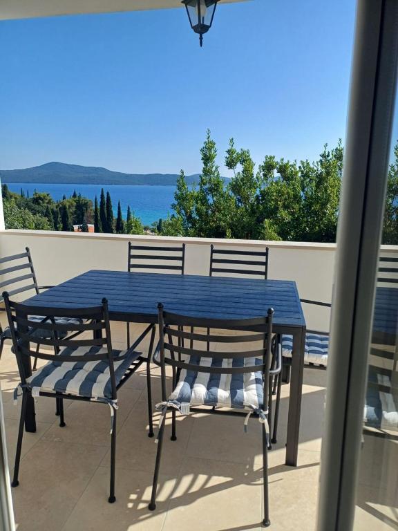 Apartment Sanja, Slano