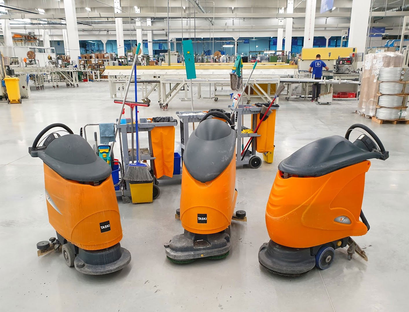 Urmann solutions doo SERVIS