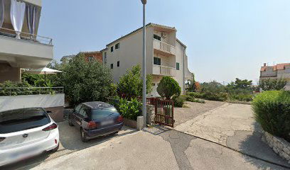 Luxury apartment with jacuzzi
