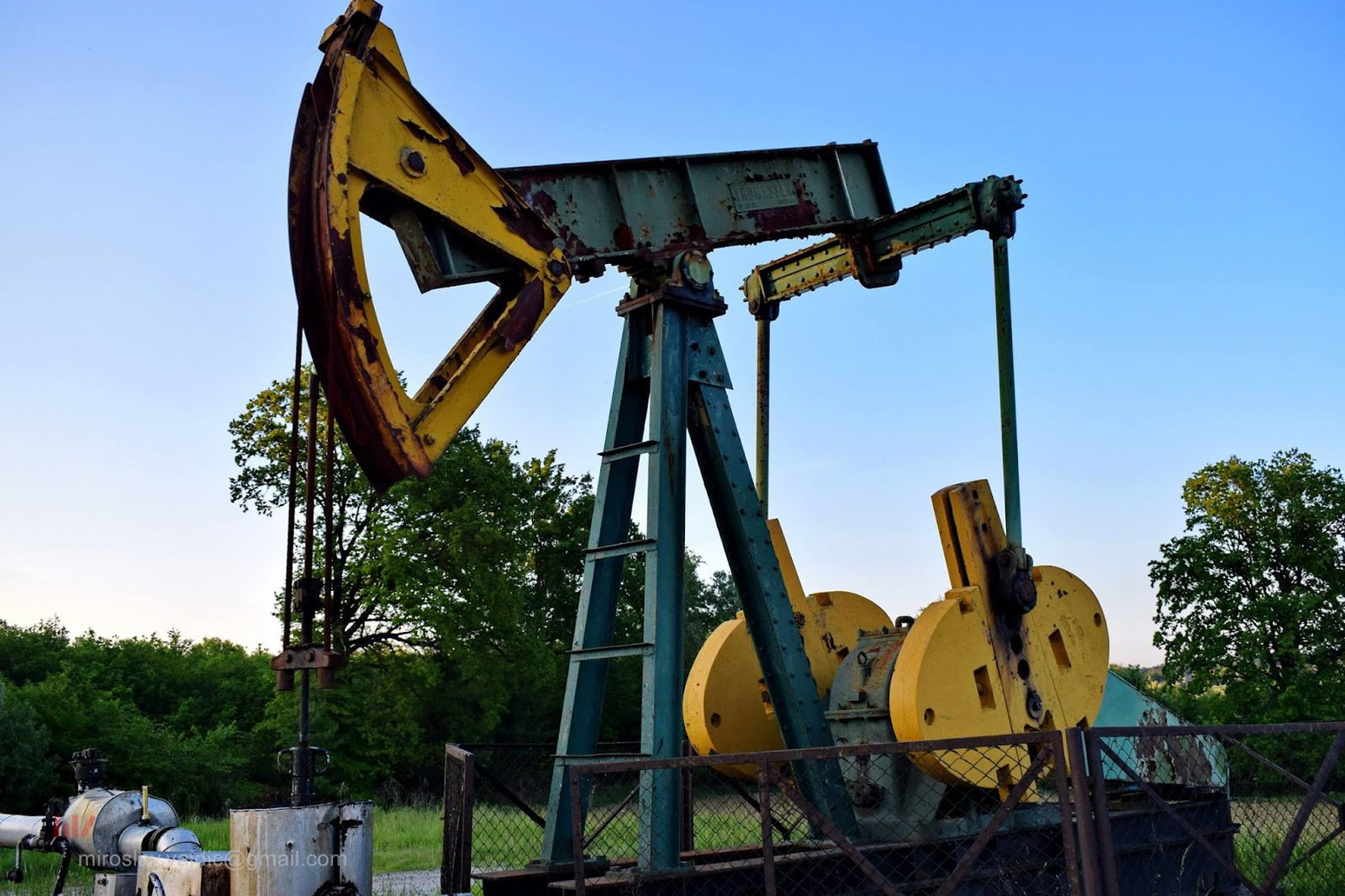 pumpjack - oil horse
