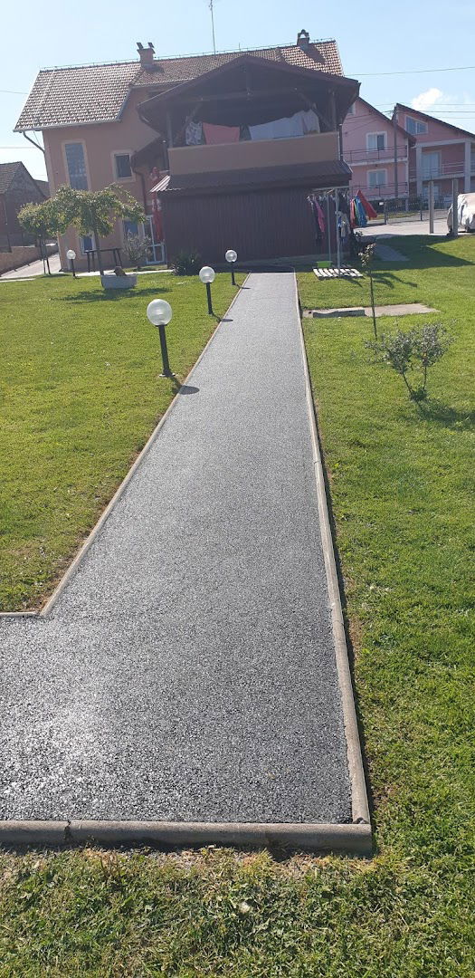 Family home "PRANJIĆ"