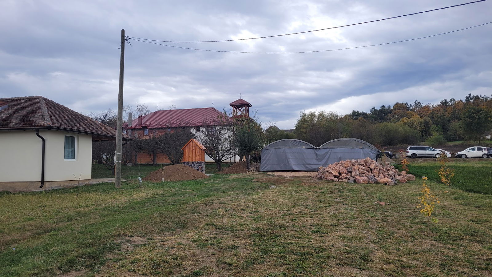 Манастир (Катакомба) Нова Петковица