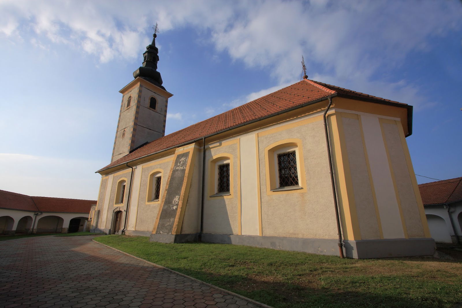 Church of St. Three Kings Komin