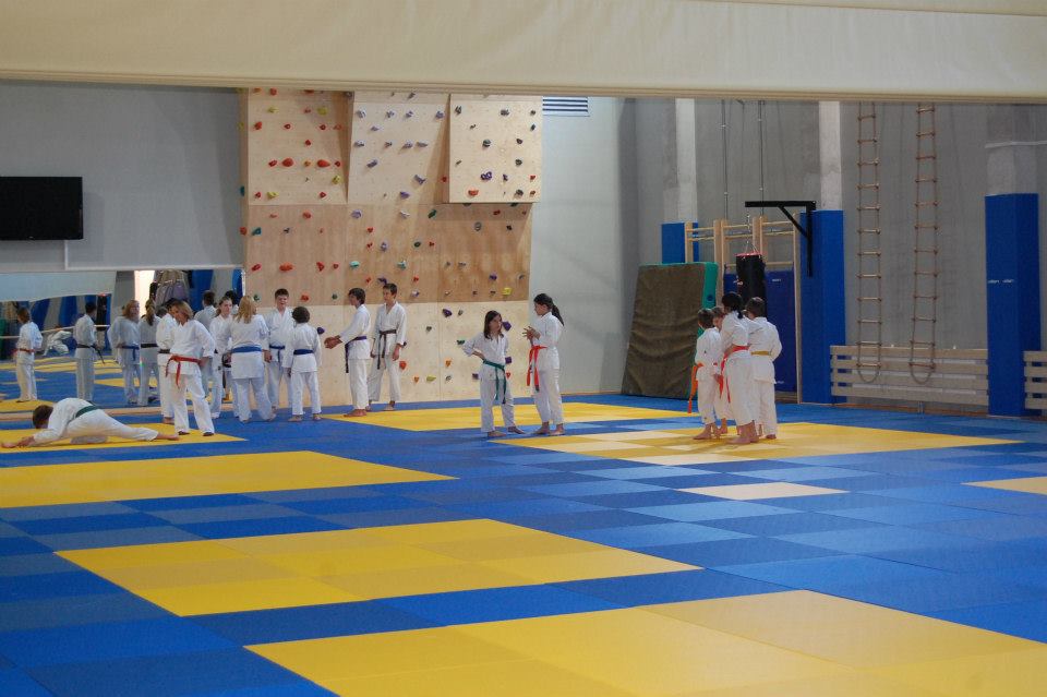 KARATE KLUB BRANIK