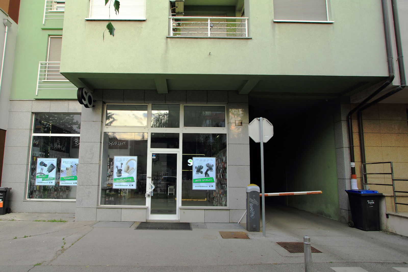 SmartOprema - Trakošćanska 8