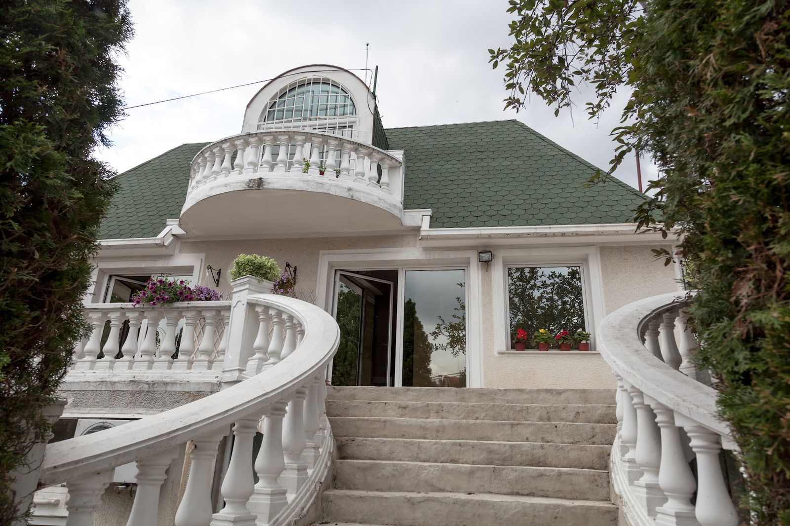 Dom za stara lica - Velabi