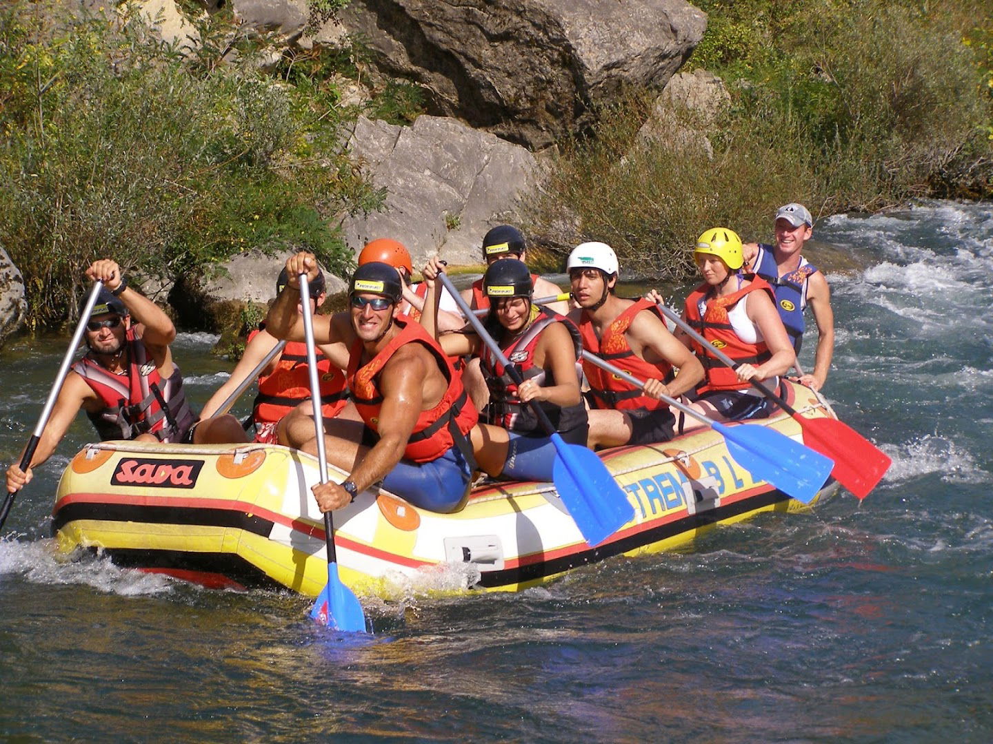 Slap rafting