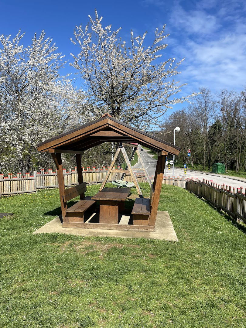 Dječje igralište Vrhovec 1