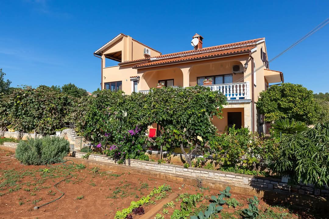 Apartments Villa Alice