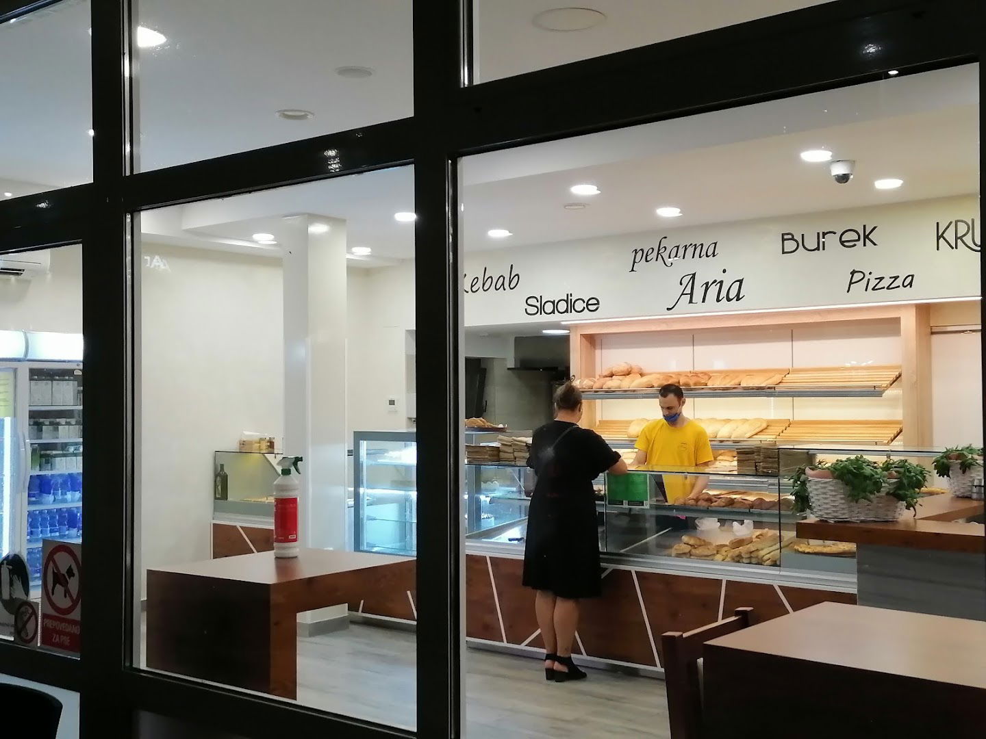 Aria 2 panetteria pasticceria Kebab E Burek