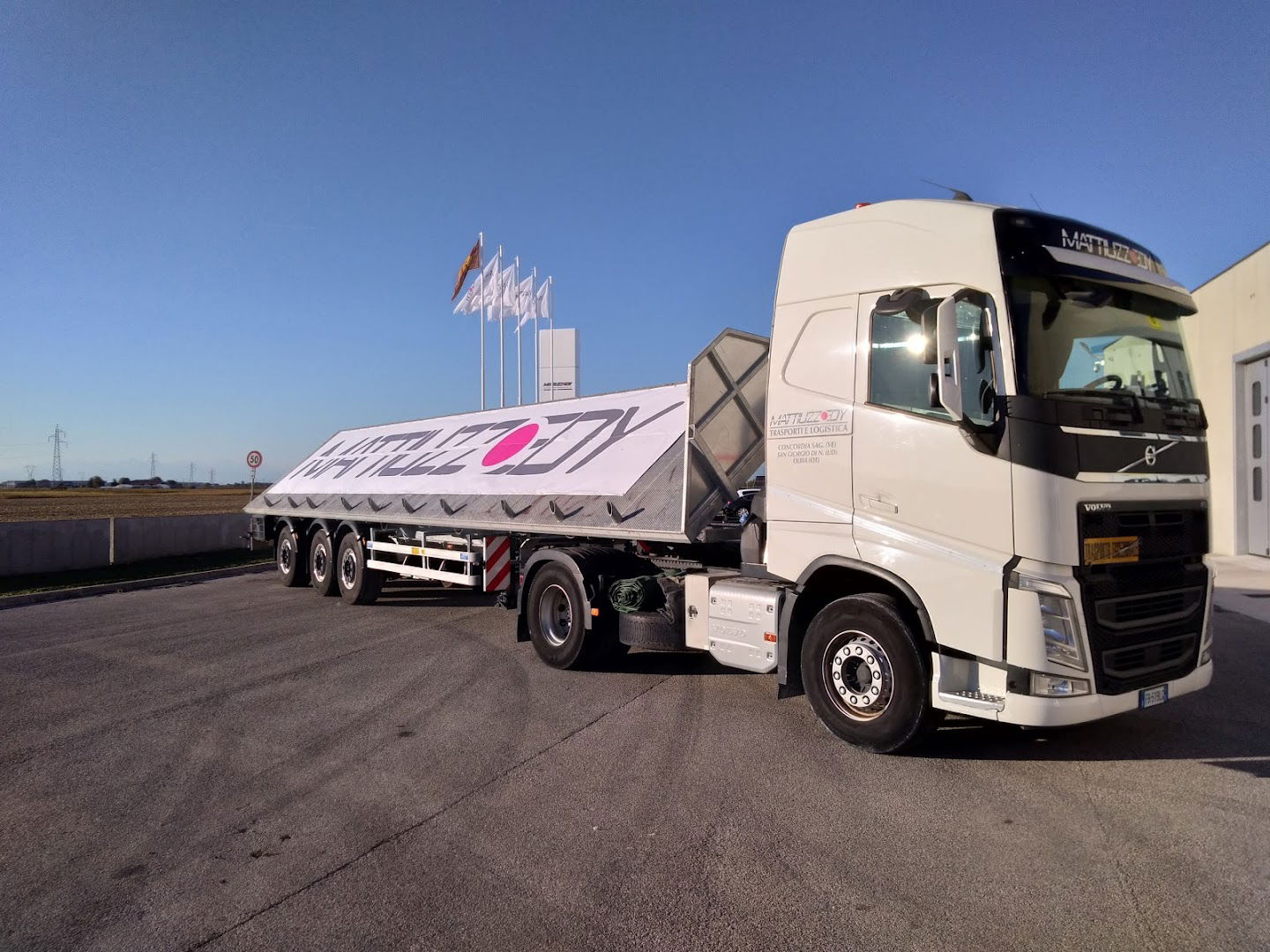 Mattiuzzo SRL Autotrasporti