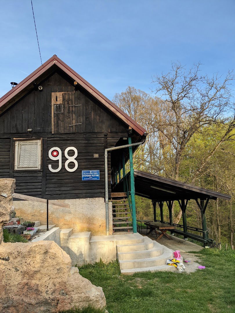 Planinarska kuća Zvonimir Plevnik