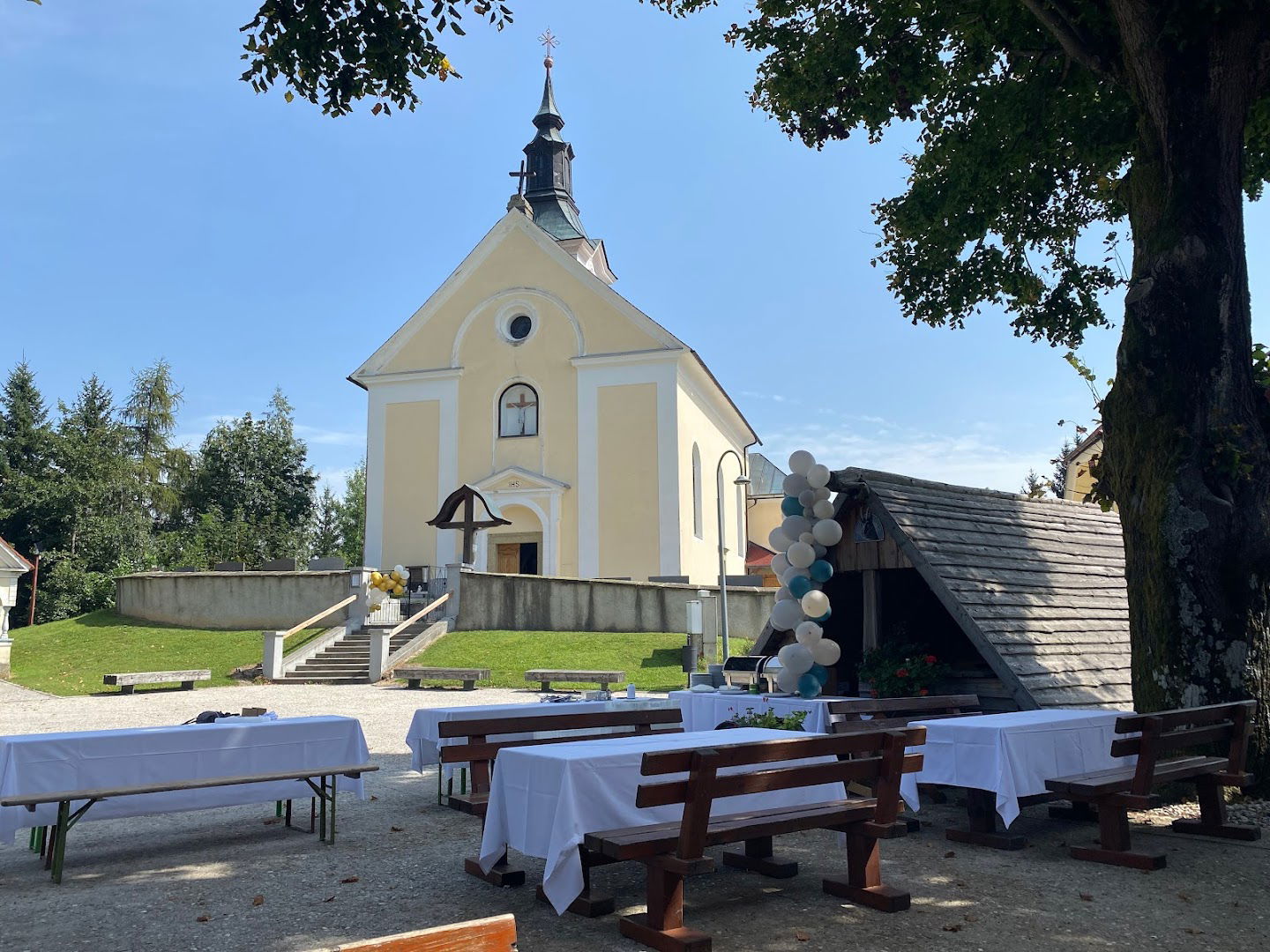 Baza bar Ivica Grofelnik s.p. točenje pijač in napitkov