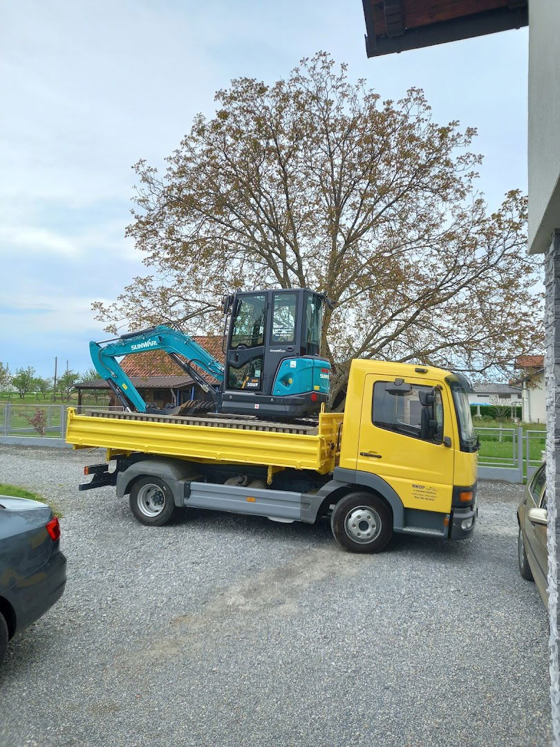 MKOP obrt za iskope i prijevoz vl.Marinko Knežević