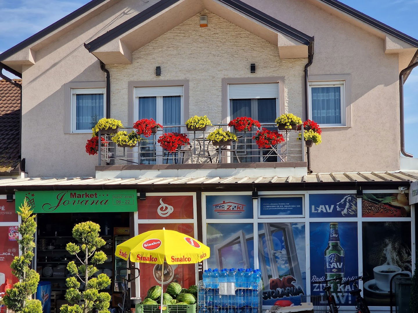 Market Jovana Pr.Dragana Glišić Vladimirci